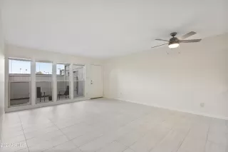 Photo #4: 6798060 Listing