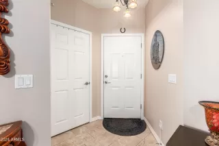 Photo #2: 6798149 Listing 