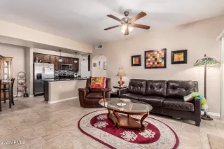 Photo #5: 6798149 Listing 