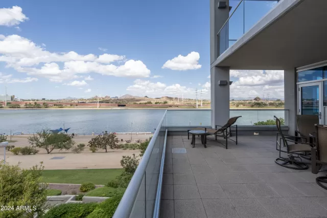 MLS: 6798312 Condo For Sale