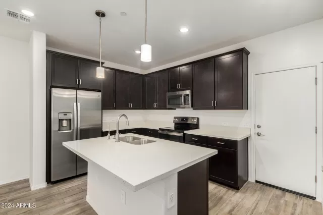 MLS: 6798900 Condo For Sale