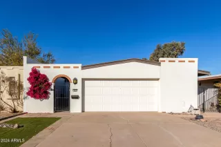 Photo #2: 6798923 Listing 