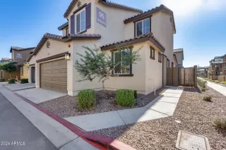 Photo #5: 6799203 Listing 