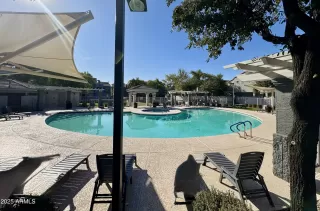 Photo #6: 6799220 Listing