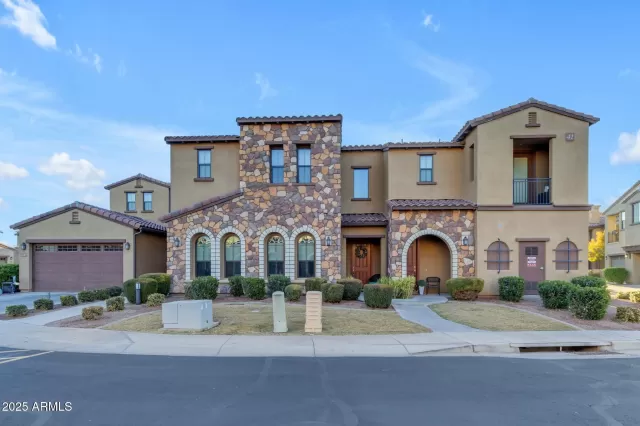 MLS: 6799260 Condo For Sale