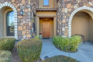 Photo #3: 6799260 Listing