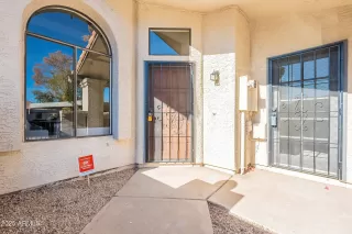 Photo #2: 6799718 Listing