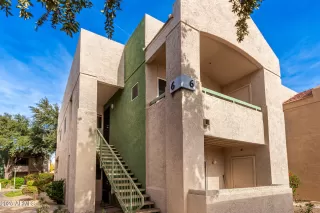 Photo #2: 6800172 Listing