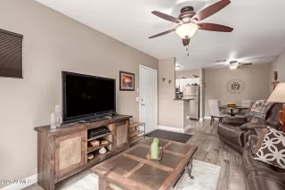 Photo #3: 6800172 Listing