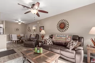 Photo #5: 6800172 Listing