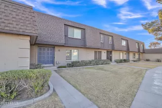 Photo #1: 6801406 Listing