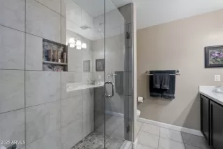 Photo #6: 6801519 Listing 