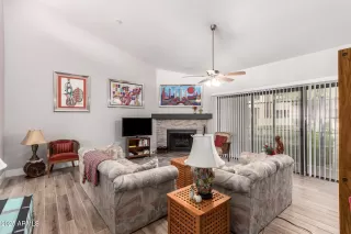 Photo #2: 6801677 Listing 