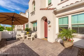 Photo #1: 6801714 Listing 