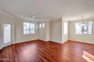 Photo #3: 6801871 Listing