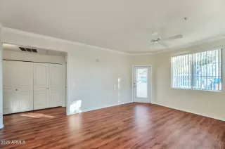 Photo #4: 6801871 Listing