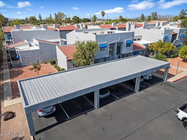 MLS: 6802063 Condo For Sale