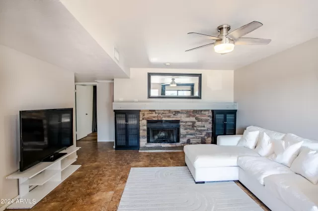 MLS: 6802119 Condo For Sale