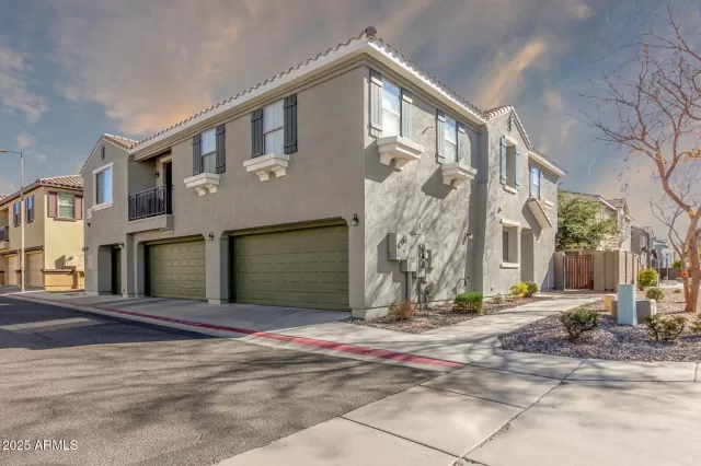 MLS: 6802258 Condo For Sale