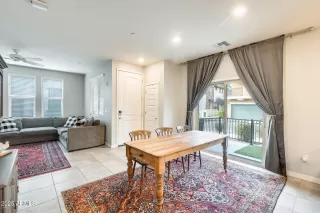 Photo #6: 6802298 Listing