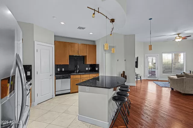 MLS: 6802433 Condo For Sale