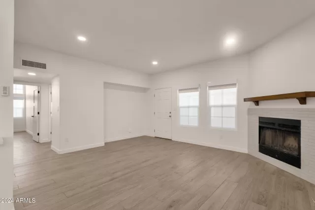 MLS: 6802583 Condo For Sale