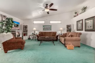 Photo #3: 6802928 Listing 