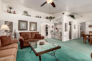 Photo #4: 6802928 Listing 