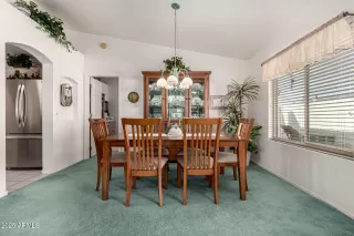 Photo #6: 6802928 Listing 