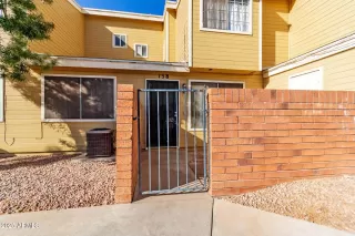 Photo #4: 6803559 Listing