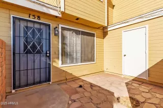 Photo #5: 6803559 Listing