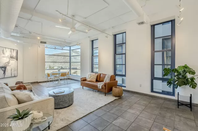 MLS: 6803609 Condo For Sale