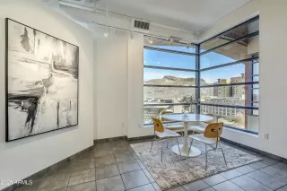 Photo #2: 6803609 Listing