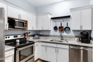 Photo #5: 6804004 Listing 