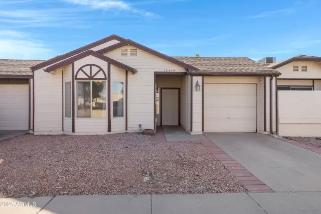 MLS: 6804068 Condo For Sale