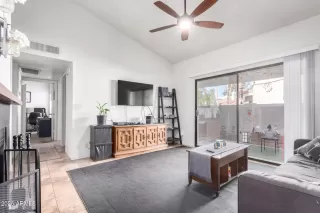 Photo #1: 6804183 Listing