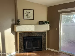 Photo #4: 6804792 Listing