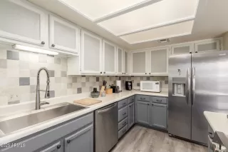 Photo #4: 6804795 Listing 