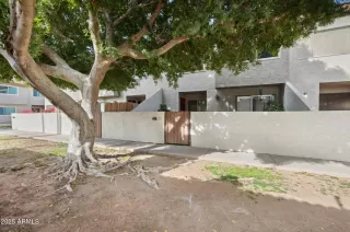 Photo #3: 6804865 Listing 