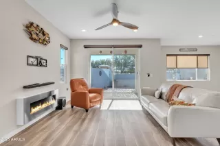 Photo #4: 6805285 Listing 