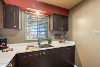 Photo #3: 6805756 Listing