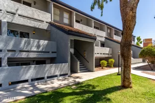 Photo #2: 6805813 Listing 