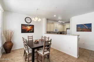 Photo #6: 6805902 Listing 