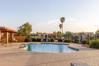 Photo #2: 6806210 Listing 