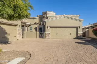 Photo #2: 6806290 Listing 