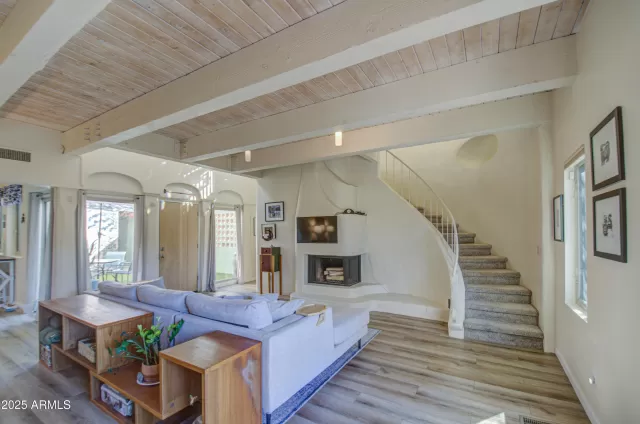 MLS: 6806298 Condo For Sale