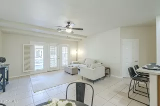 Photo #4: 6806312 Listing 