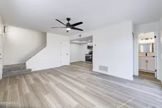 Photo #2: 6806372 Listing