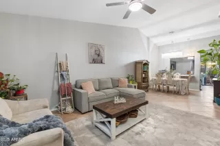 Photo #1: 6806429 Listing