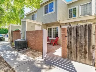 Photo #1: 6806554 Listing